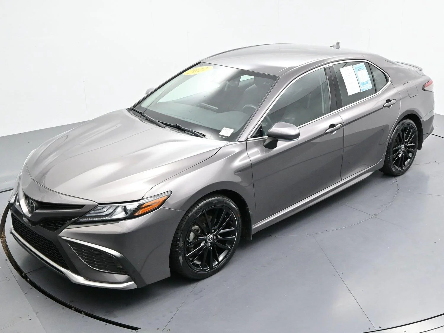 Used 2022 Predawn Gray Mica Toyota XSE image 41