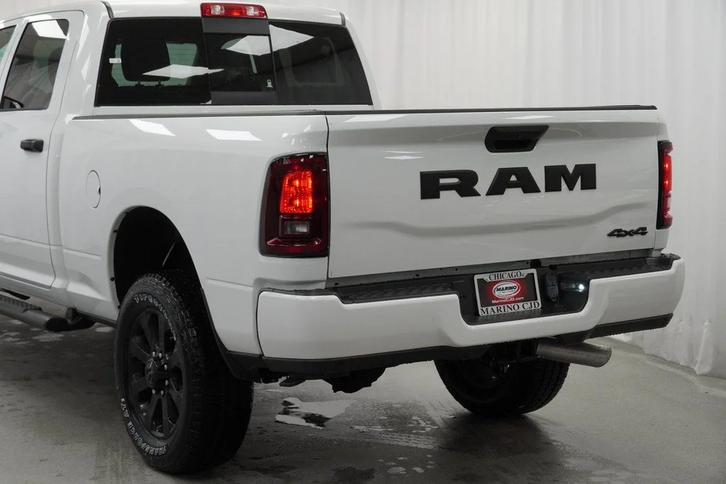 New 2026 Bright White Clear-Coat Exterior Paint RAM Tradesman image 13