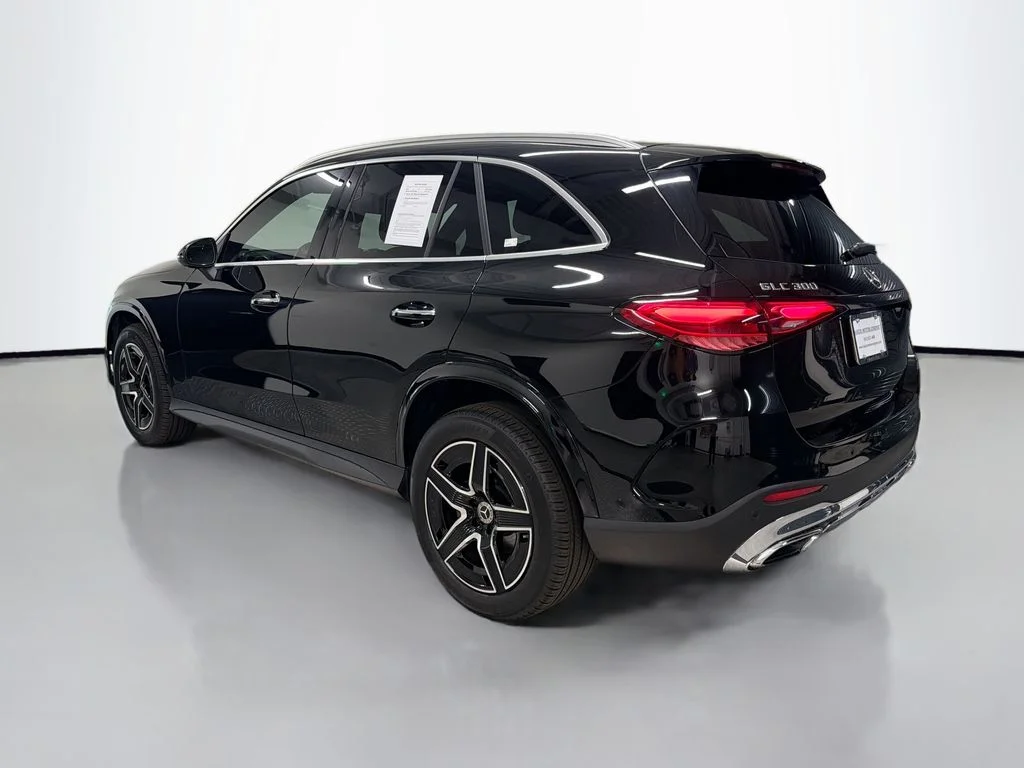 Certified Used 2026 Black Mercedes-Benz GLC 300 image 3