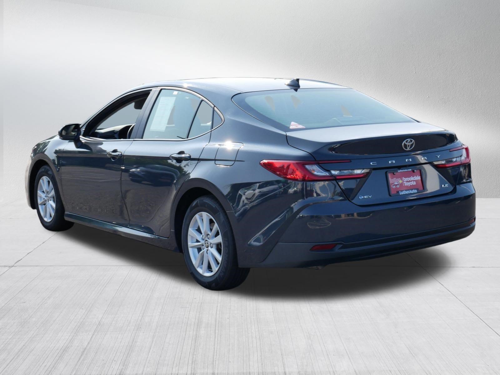 Certified Used 2025 UNDERGROUND Toyota LE image 5