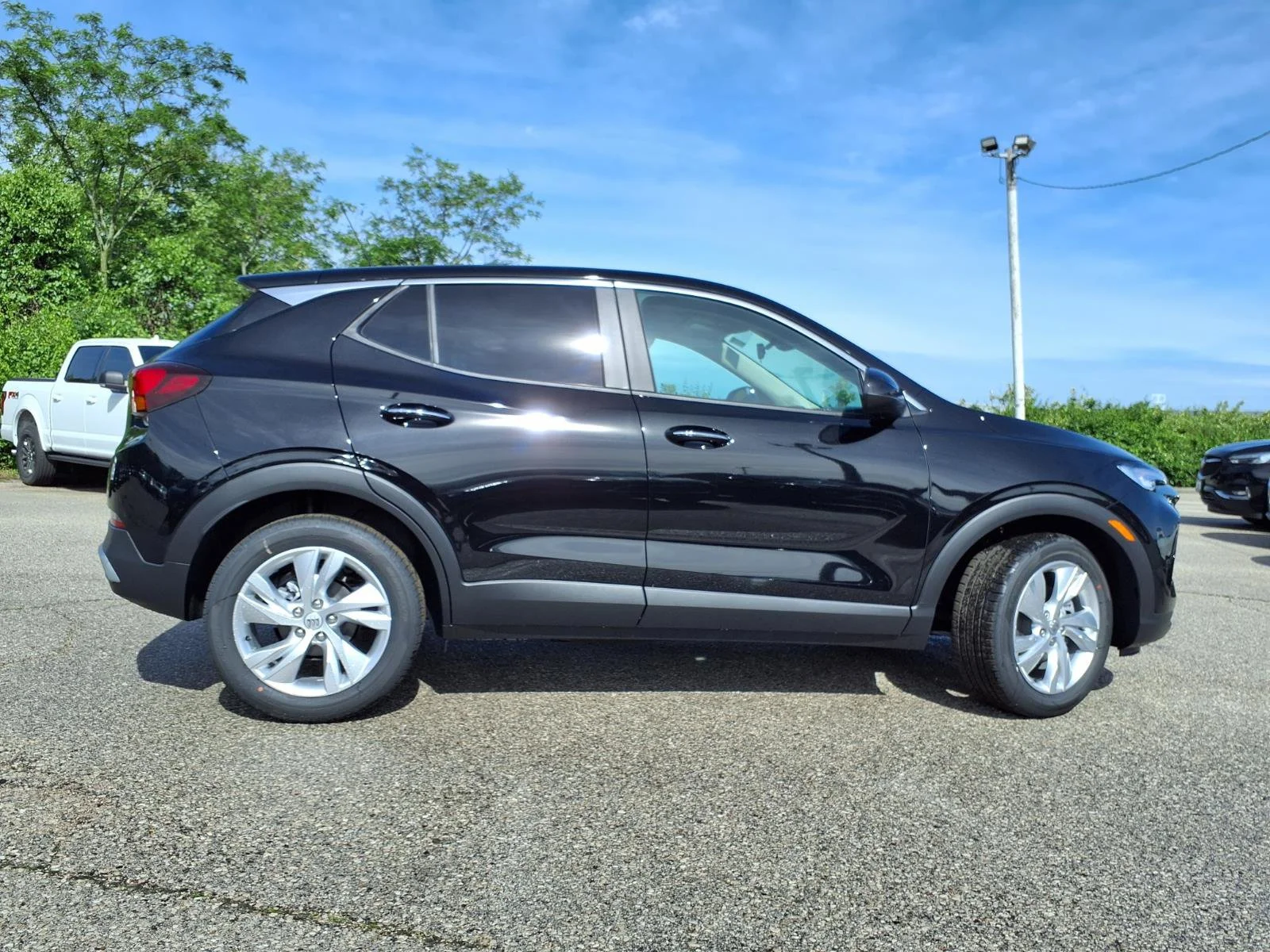 New 2026 Ebony Twilight Metallic Buick Preferred image 19