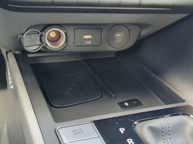 2025 Hyundai Elantra SEL - Photo 46