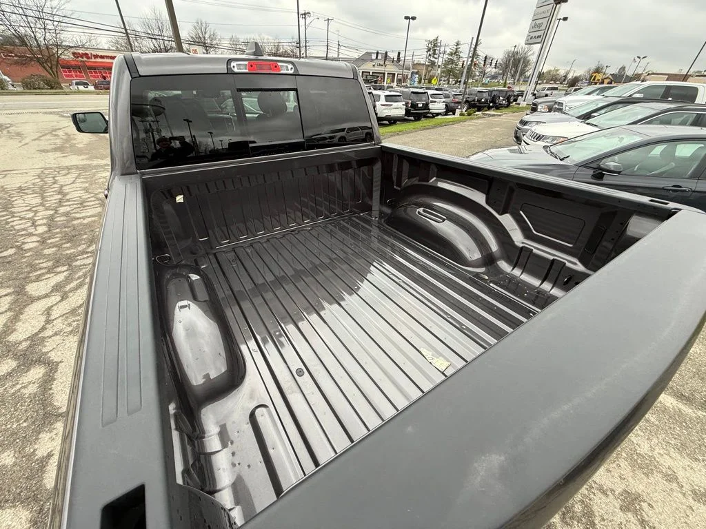 New 2026 Granite Crystal Metallic Clearcoat RAM Big Horn/Lone Star image 8