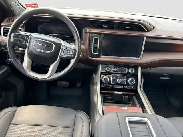 Used 2022 Onyx Black GMC Denali image 11