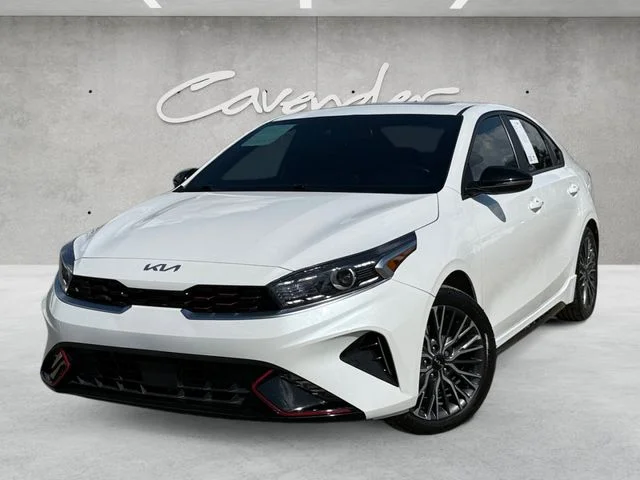 Certified Used 2022 White Kia GT-Line image 1