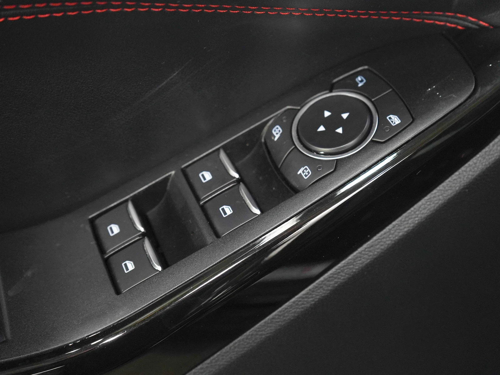 Used 2022 Black Ford ST-Line image 22