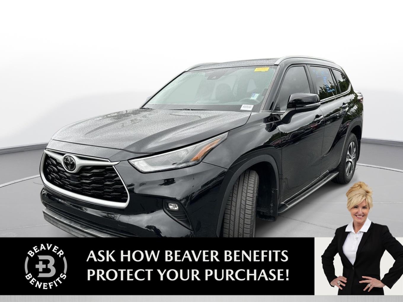 Used 2024 Midnight Black Metallic Toyota XLE image 1