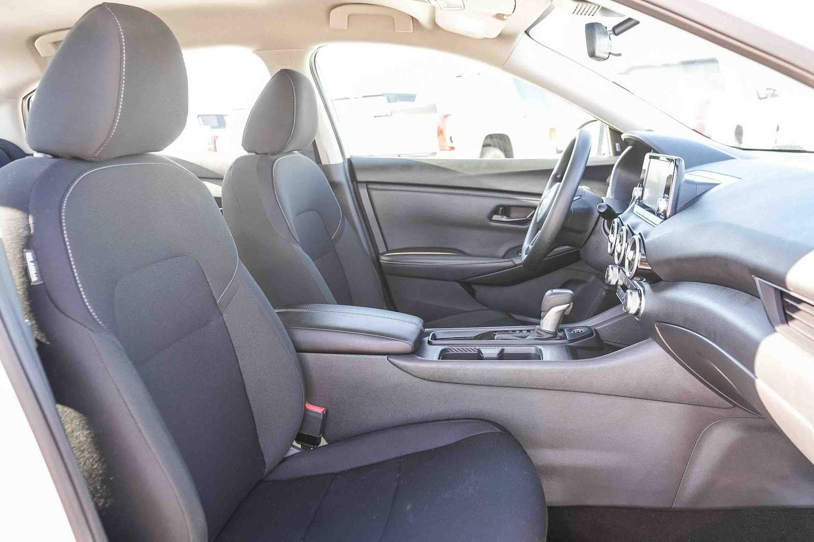 2025 Nissan Sentra S - Photo 16