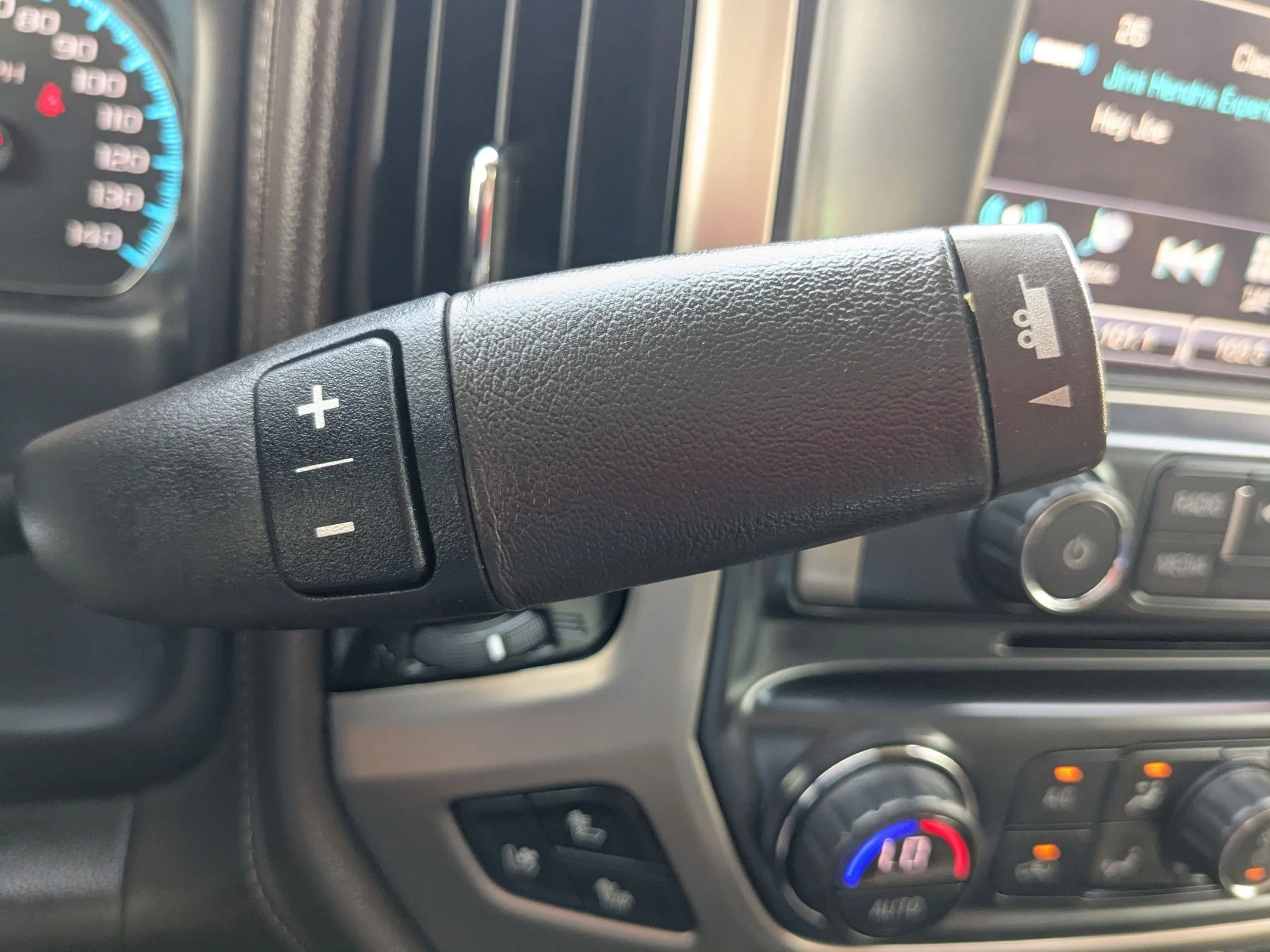 Used 2017 Onyx Black GMC Denali image 25