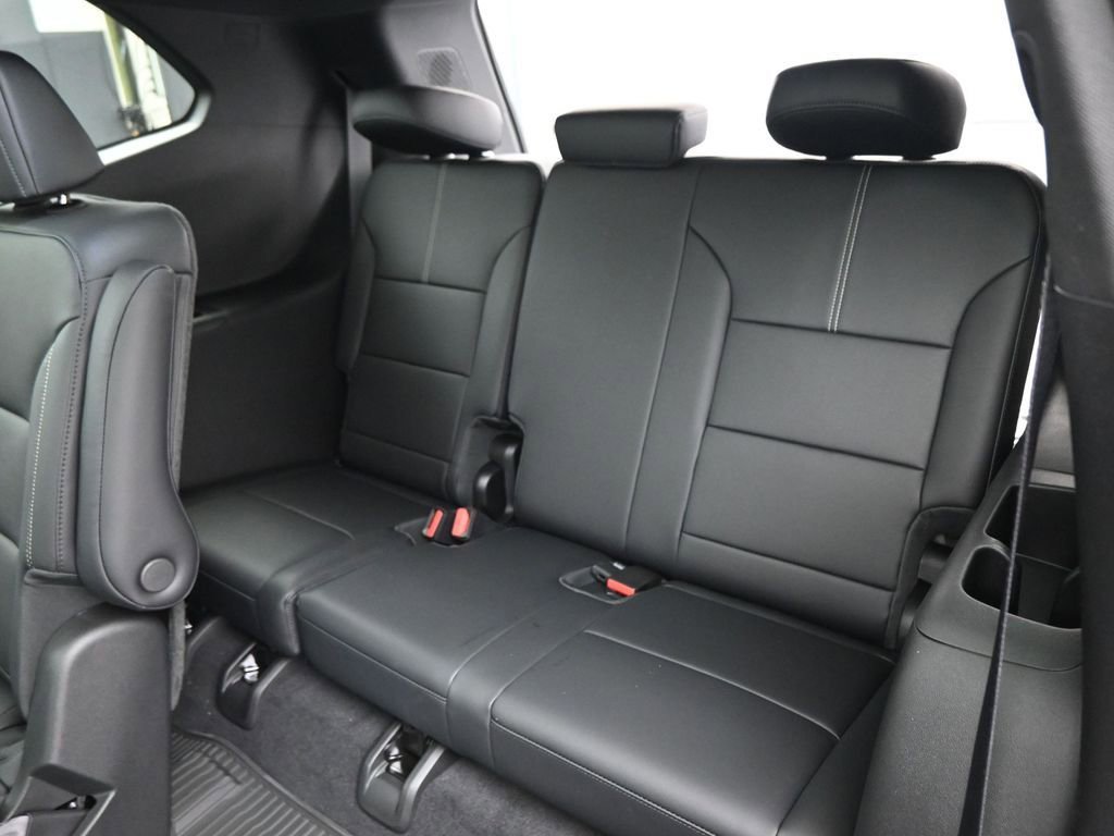 2026 GMC Acadia Elevation - Photo 23