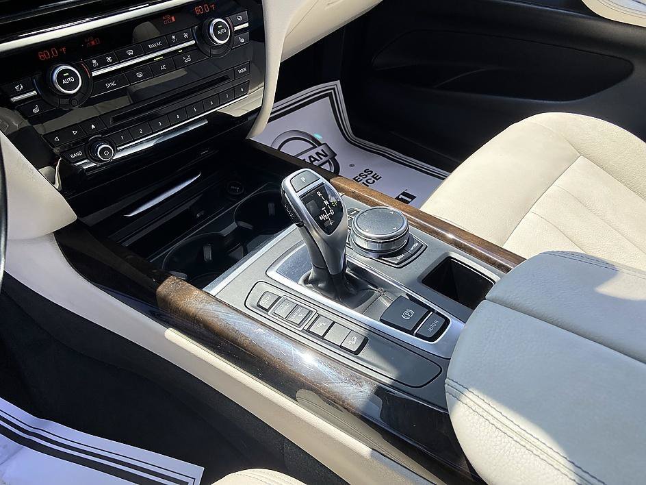 Used 2018 Imperial Blue Metallic BMW xDrive35i image 15