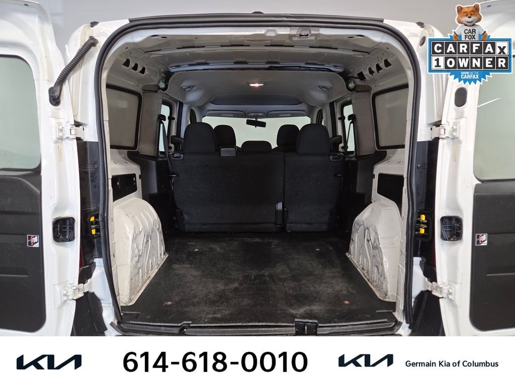 Used 2019 White Ram Base image 21