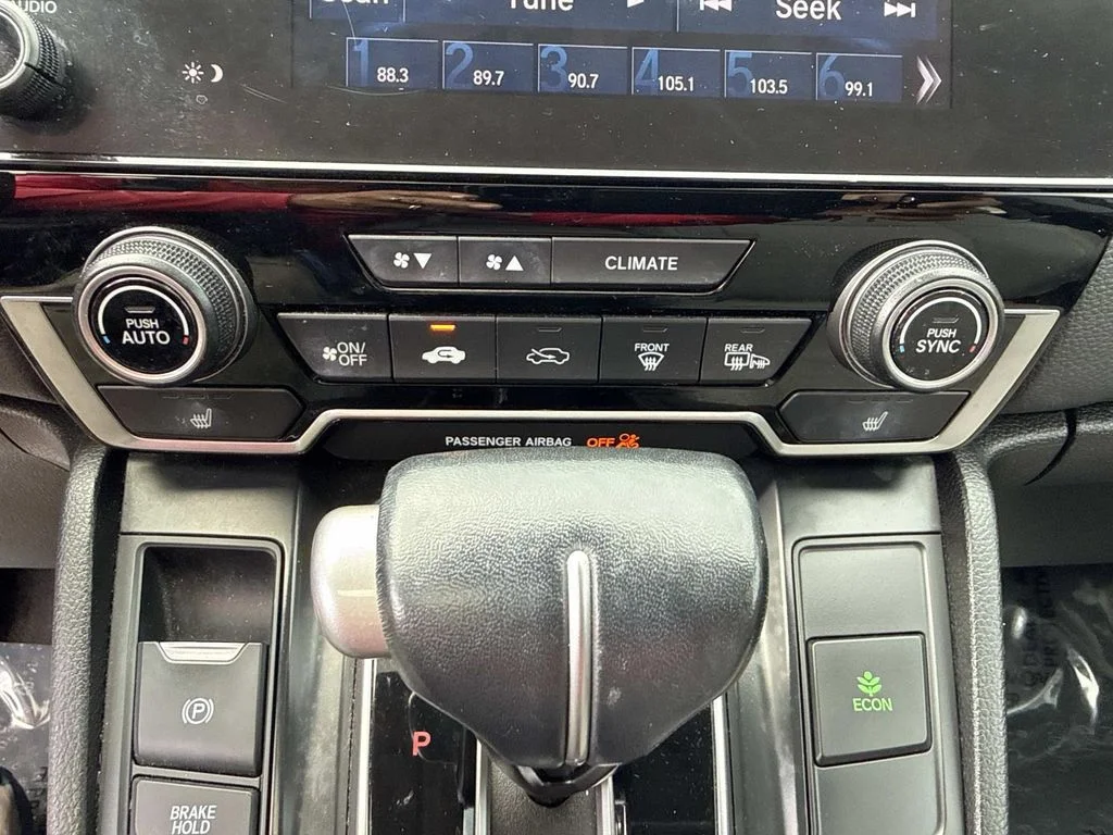 Used 2019  Honda EX-L image 32