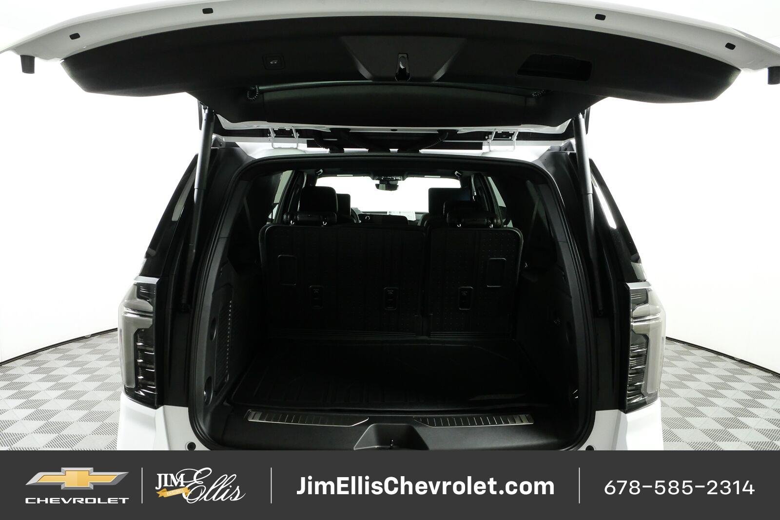 2026 Chevrolet Suburban Z71 - Photo 33