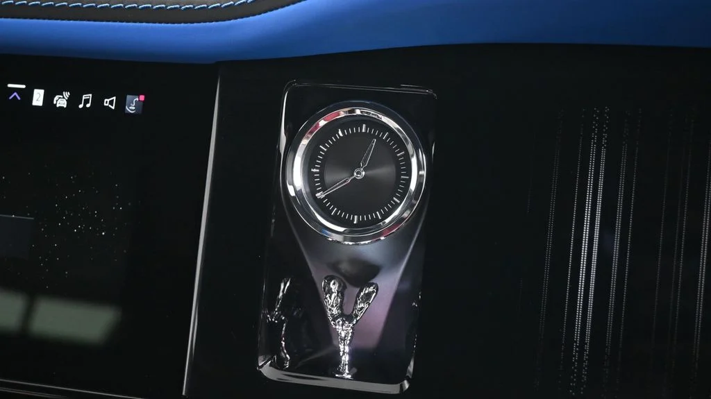 New 2027 Gray Rolls-Royce  image 14