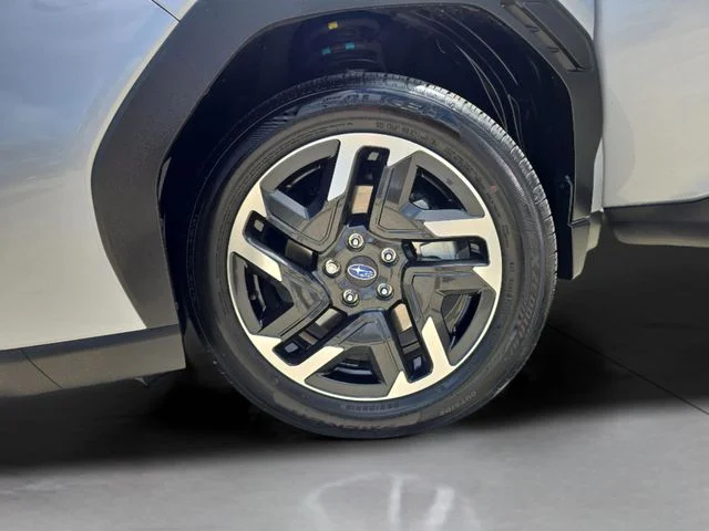 Used 2025 Silver Subaru Limited image 29