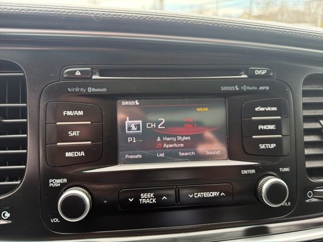 Used 2015 Black Kia SX image 17