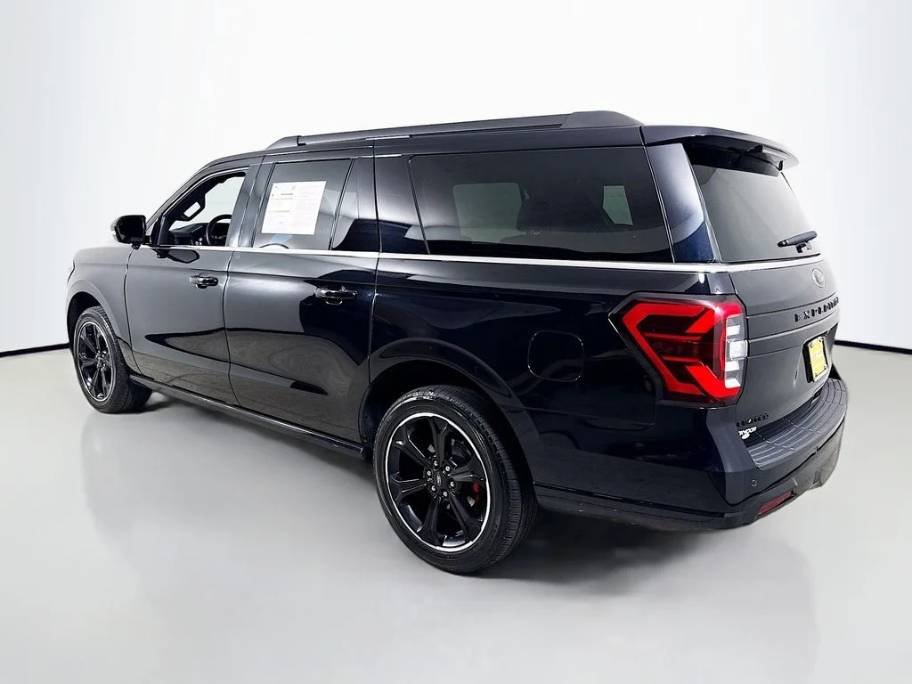 Used 2023 Agate Black Metallic Ford Limited image 11