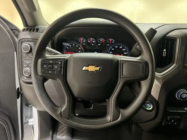 2025 Chevrolet Silverado 2500HD Custom - Photo 10