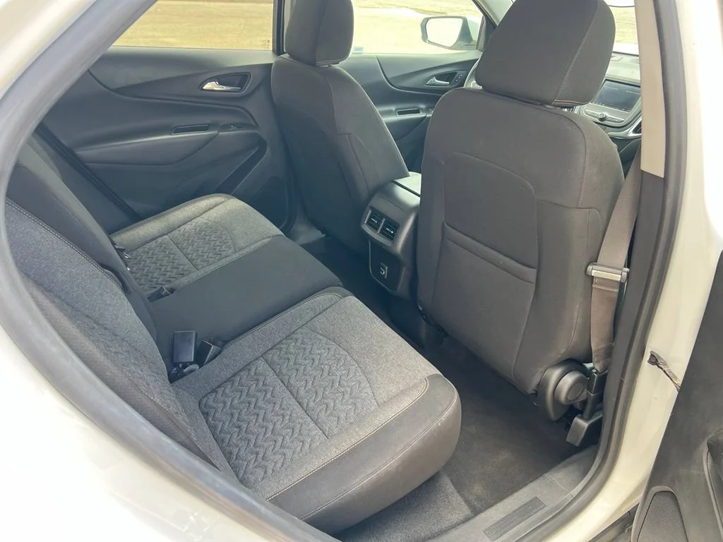 Used 2023 Summit White Chevrolet LT image 23