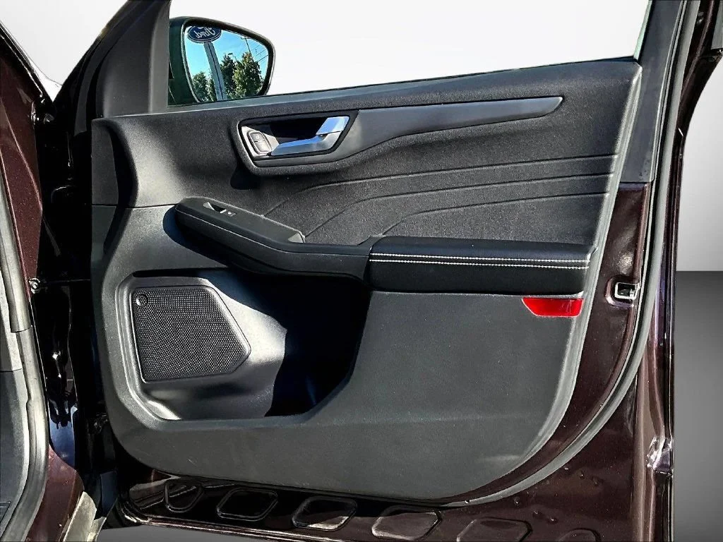 Used 2023 Cinnabar Red Ford Base image 29
