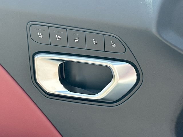 New 2026 Snow White Pearl Kia GT-Line image 21