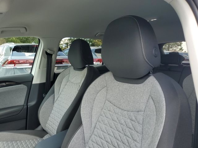 New 2026 White Volkswagen 2.0T S image 22