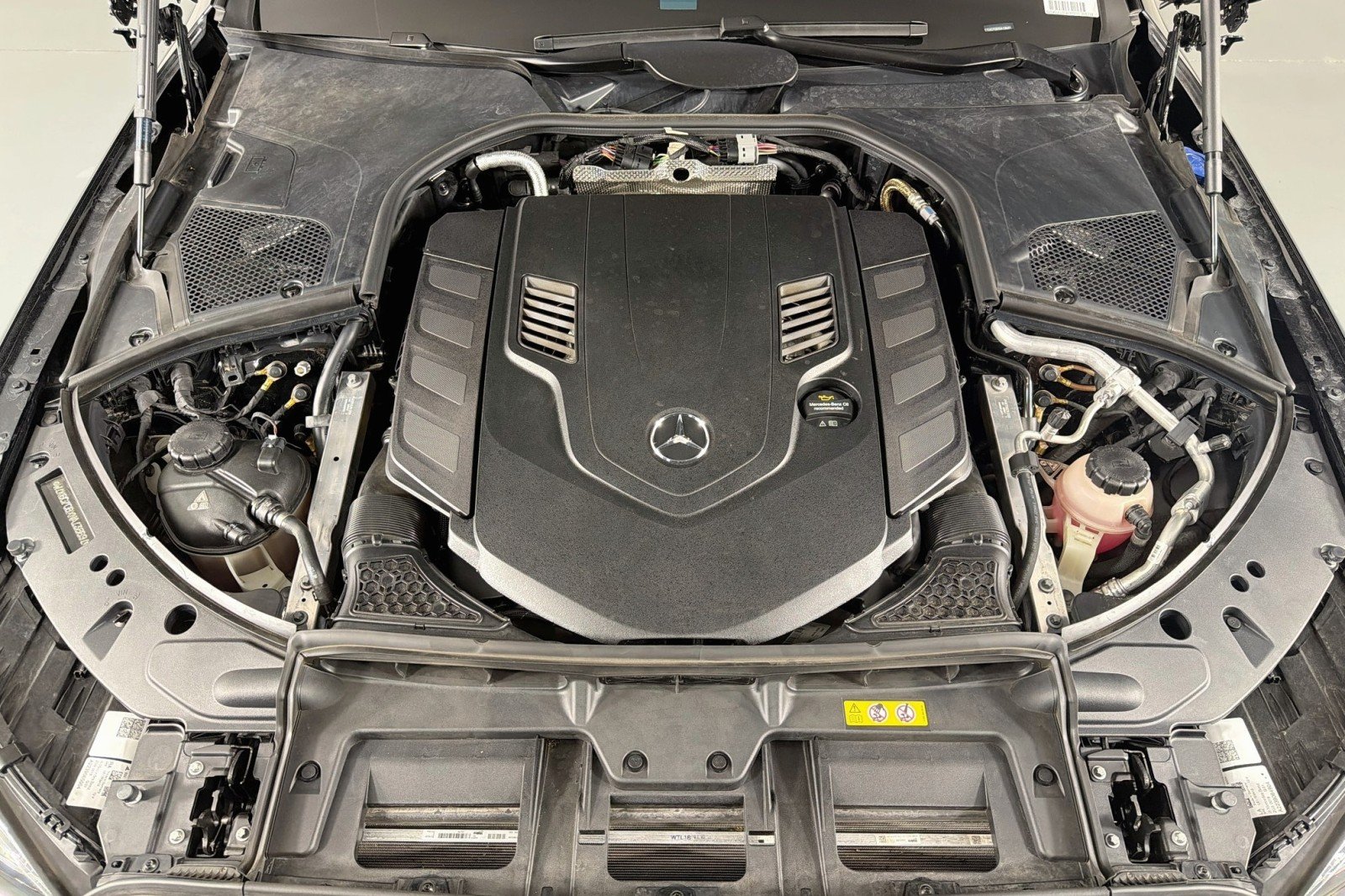 Certified Used 2022 Black Mercedes-Benz S 580 image 12