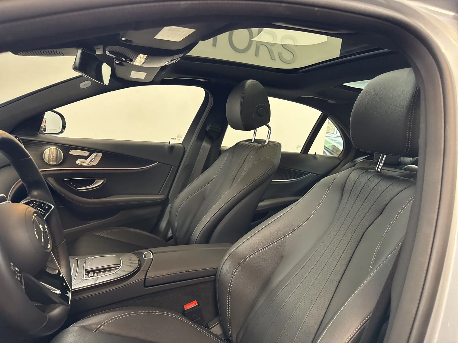 Used 2022 Silver Mercedes-Benz E 350 image 13
