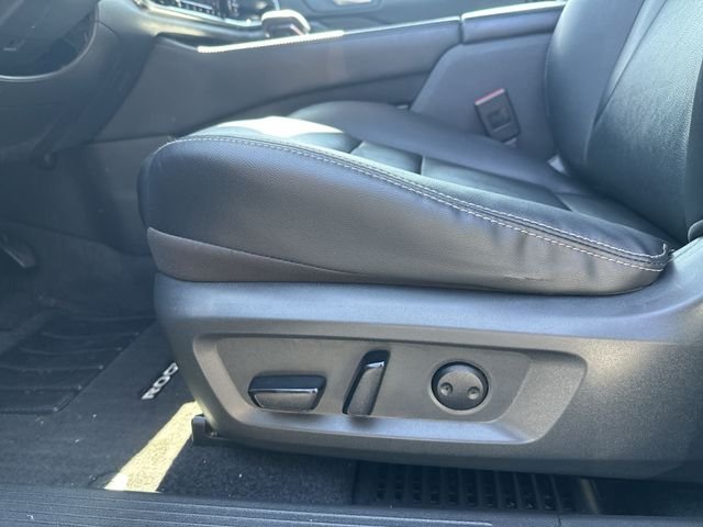 Used 2023 Black Nissan SL image 16
