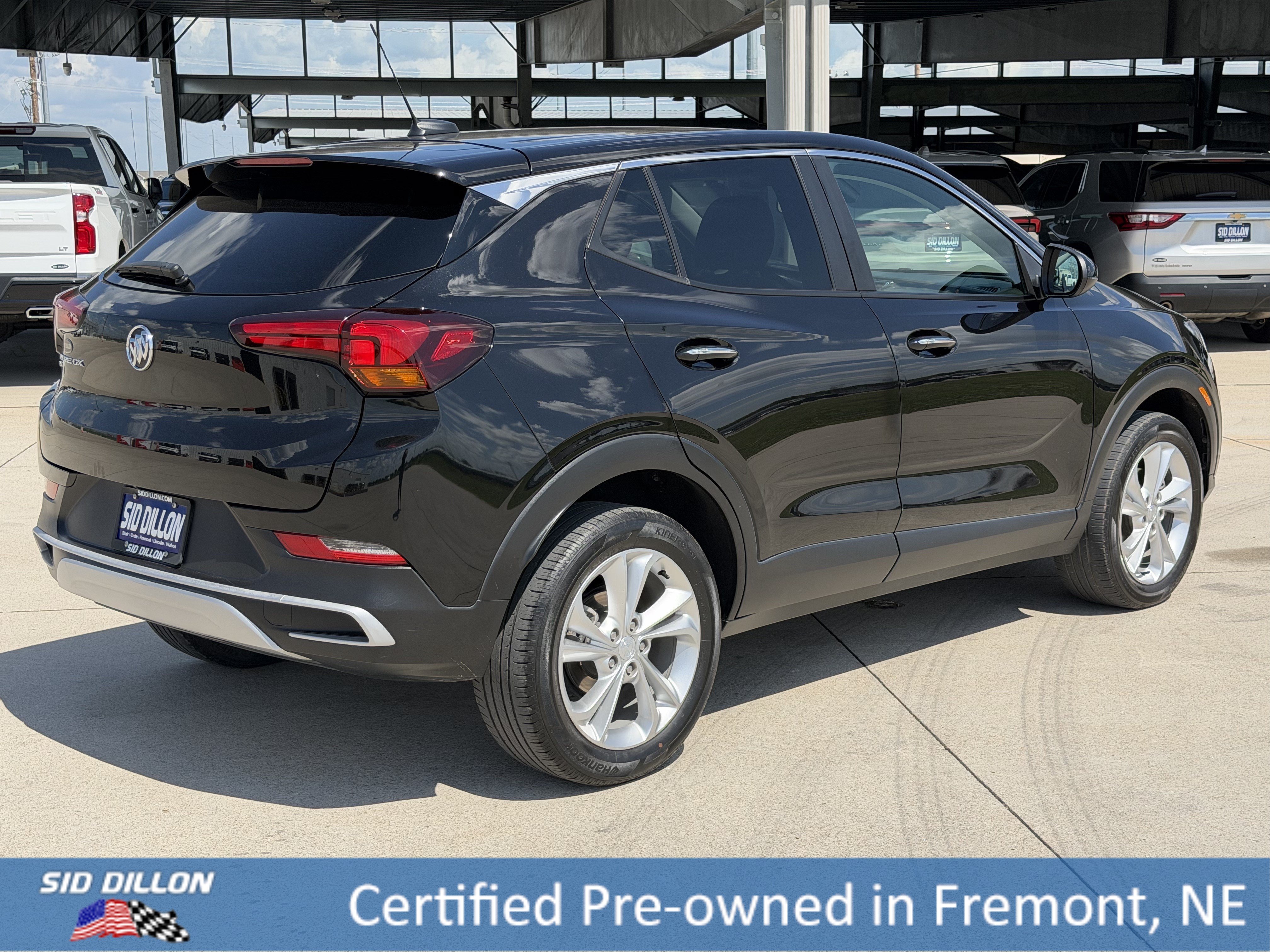 Used 2022 Ebony Twilight Metallic Buick Preferred image 12
