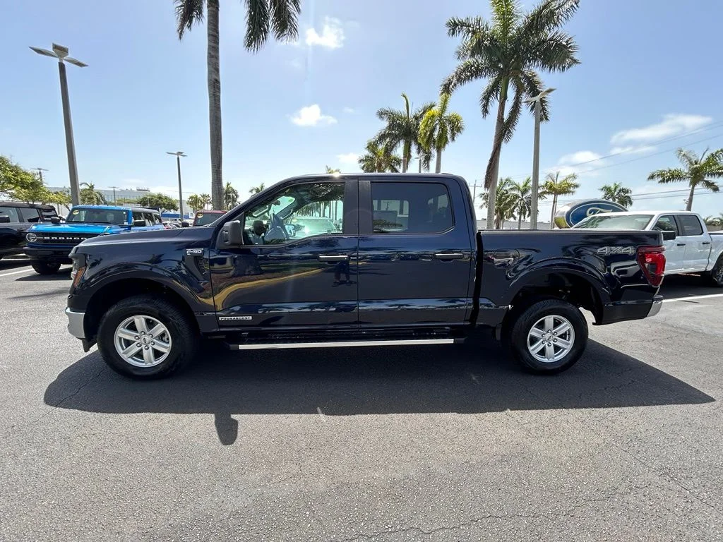 New 2025 Blue Ford XL image 7