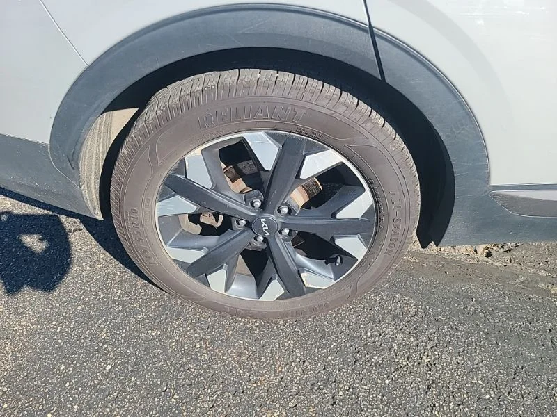 Used 2023 Gray Kia X-Line image 8