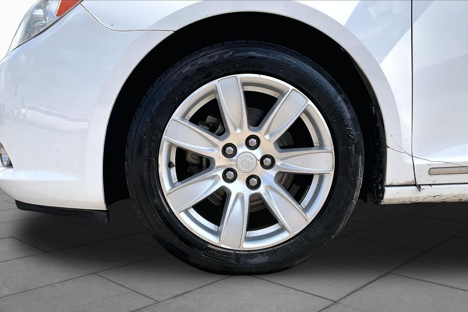 Used 2012 Summit White Buick Leather image 10
