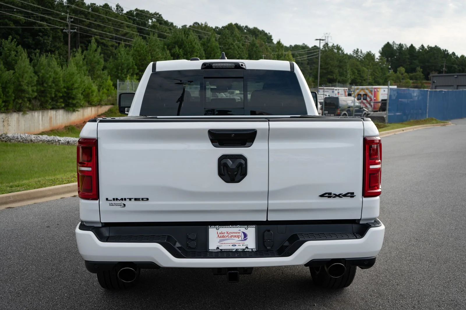 New 2026 Bright White Clear-Coat Exterior Paint RAM Limited image 16