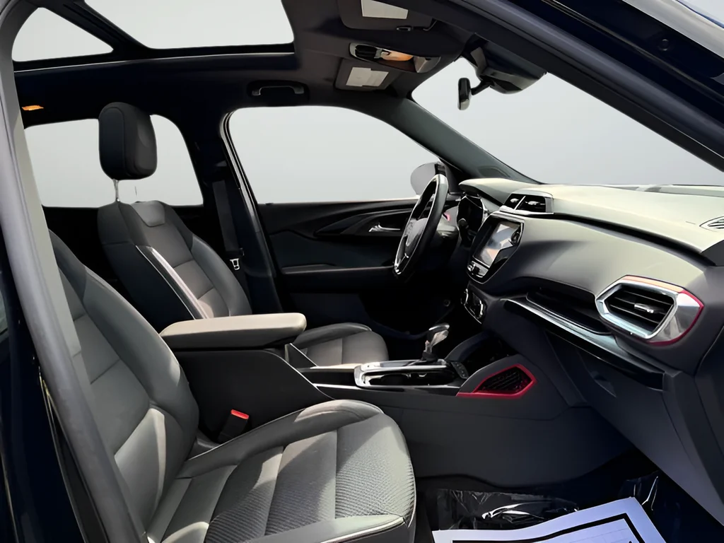 2023 Chevrolet TrailBlazer RS - Photo 29