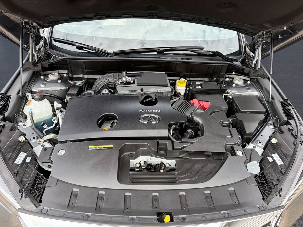 Used 2023 Gray INFINITI SENSORY image 18