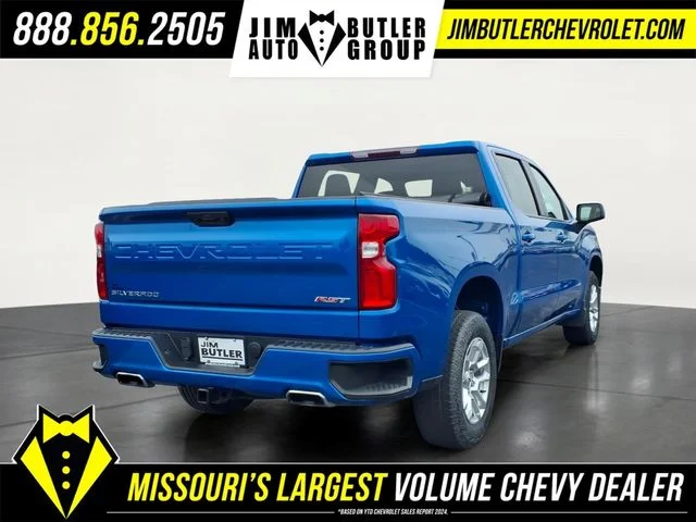 Certified Used 2022 Blue Chevrolet RST image 22