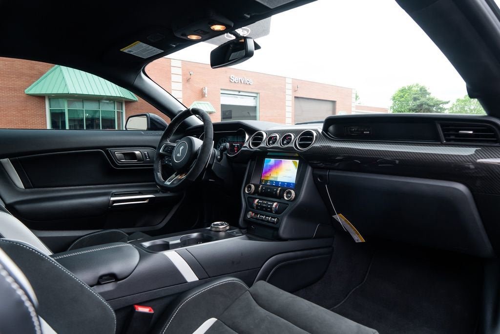 Used 2021 Shadow Black Ford Shelby GT500 image 39