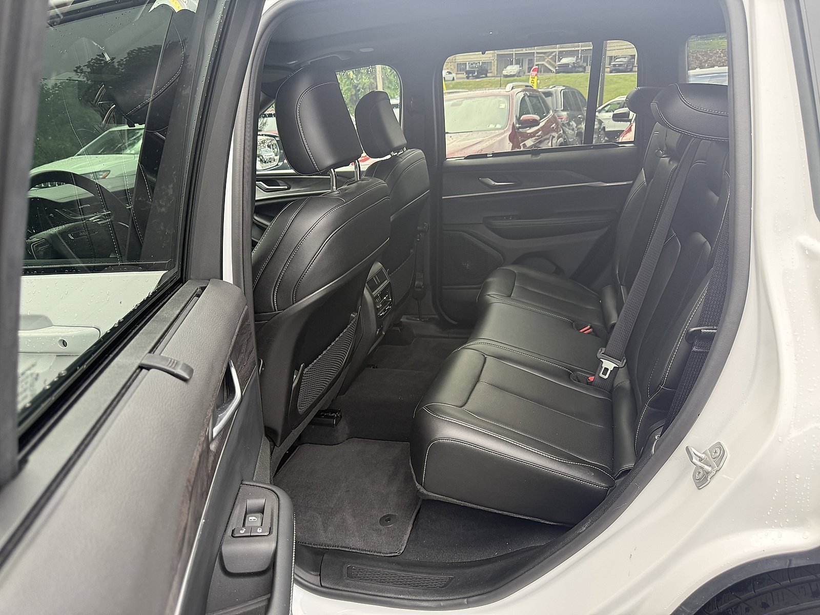 Used 2025 Bright White Clearcoat Jeep Limited image 12
