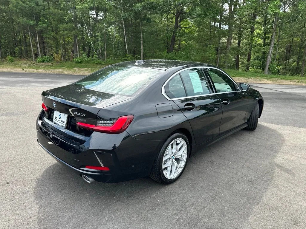 Certified Used 2025 Black Sapphire Metallic BMW 330i xDrive image 7