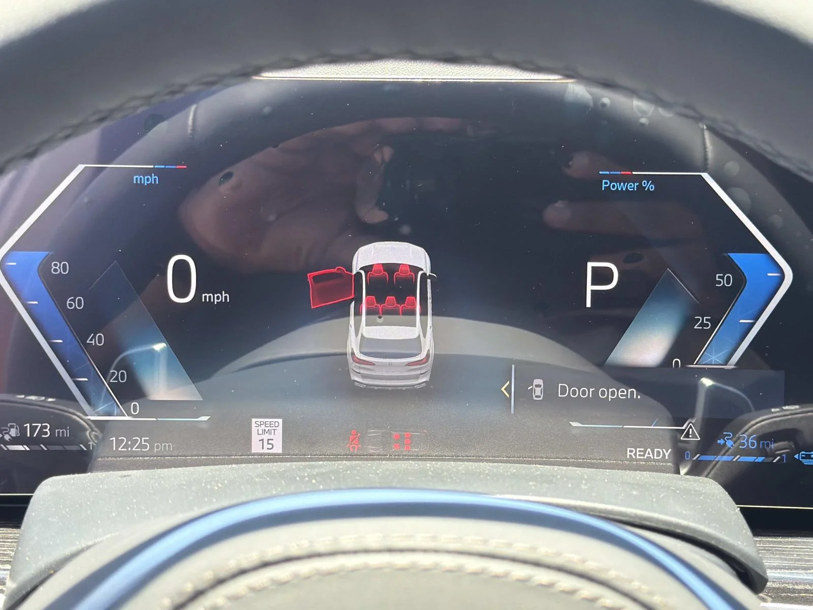 New 2026 Mineral White Metallic BMW xDrive50e Plug-In Hybrid image 22