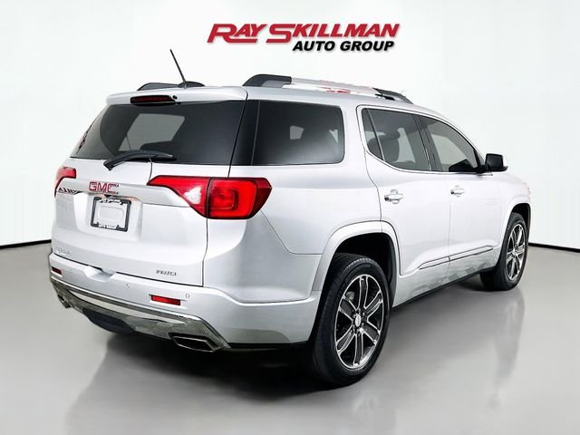 2017 GMC Acadia Denali - Photo 7