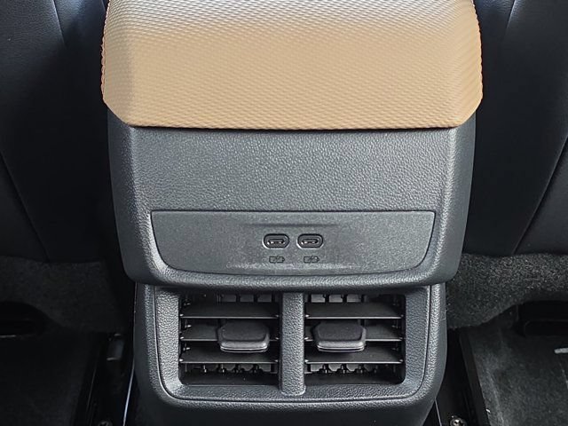 2027 Chevrolet Equinox ACTIV - Photo 25