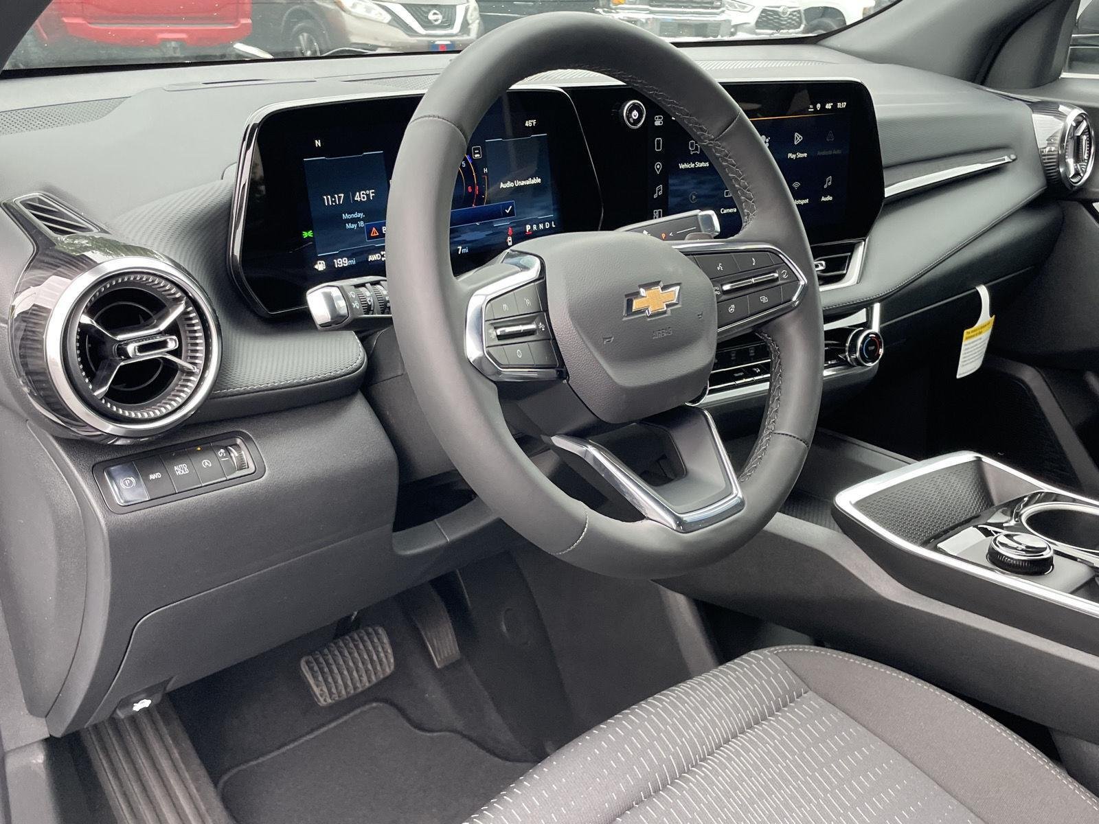 New 2026 Summit White Chevrolet LT image 25