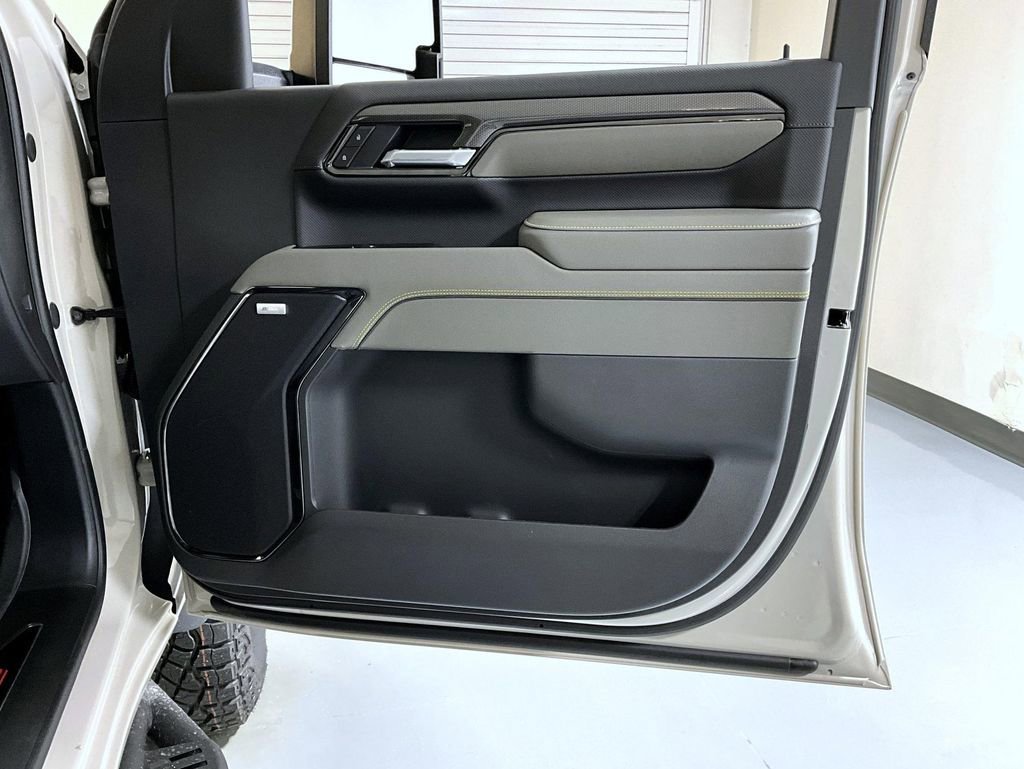New 2026 White Sands Chevrolet ZR2 image 16