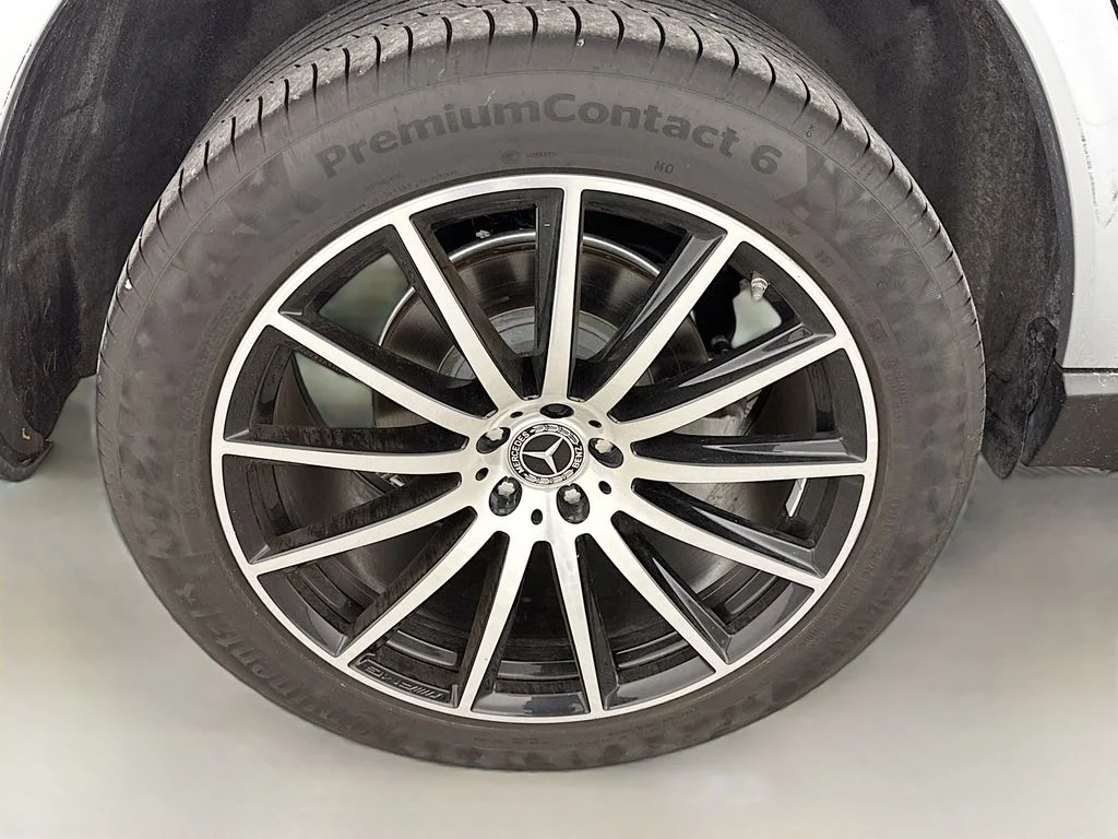 Used 2024 Cirrus Silver Metallic Mercedes-Benz GLS 450 image 32