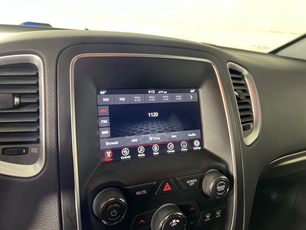 Used 2020 Gray Clearcoat Dodge SXT Plus image 17