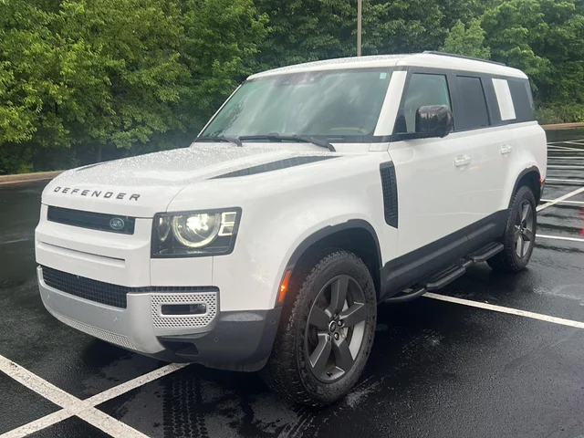 2025 Land Rover Defender S