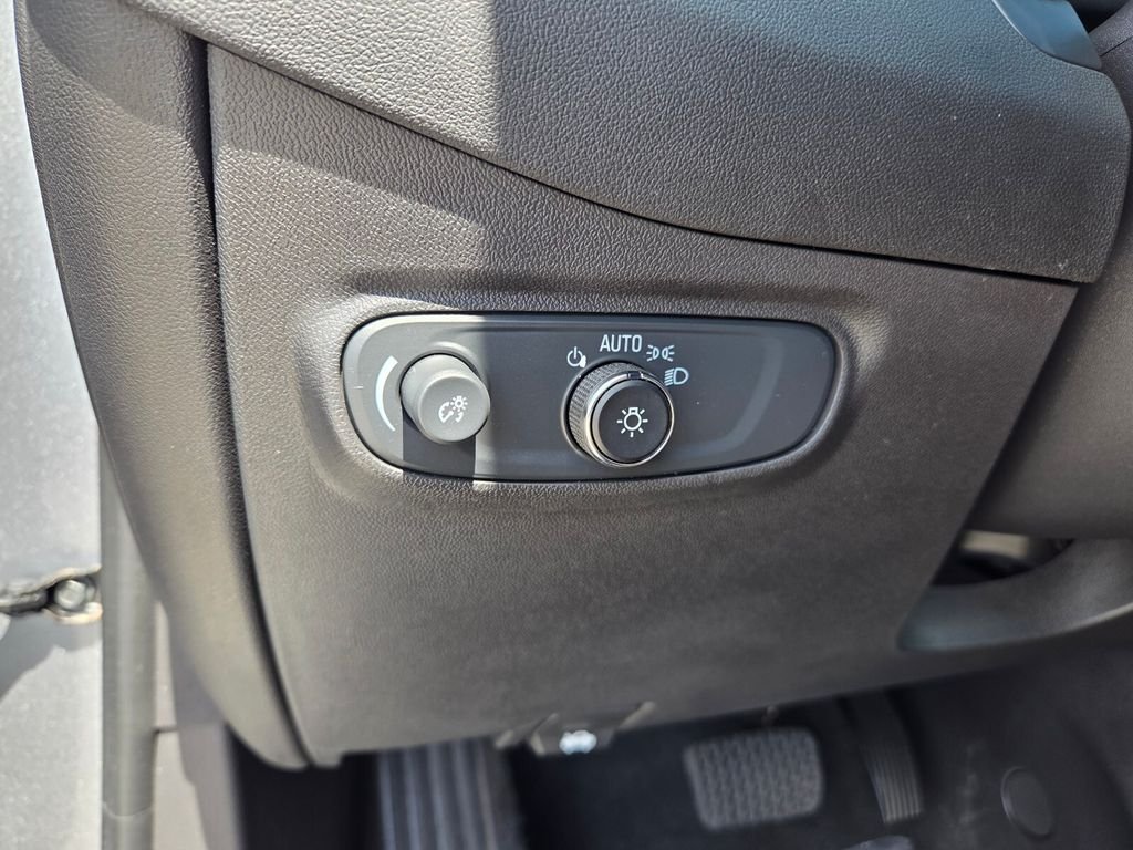 2024 Chevrolet Equinox LS - Photo 22